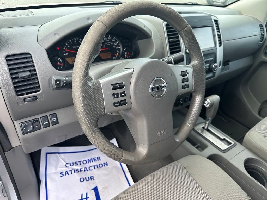Used 2019 Silver Nissan SV image 11
