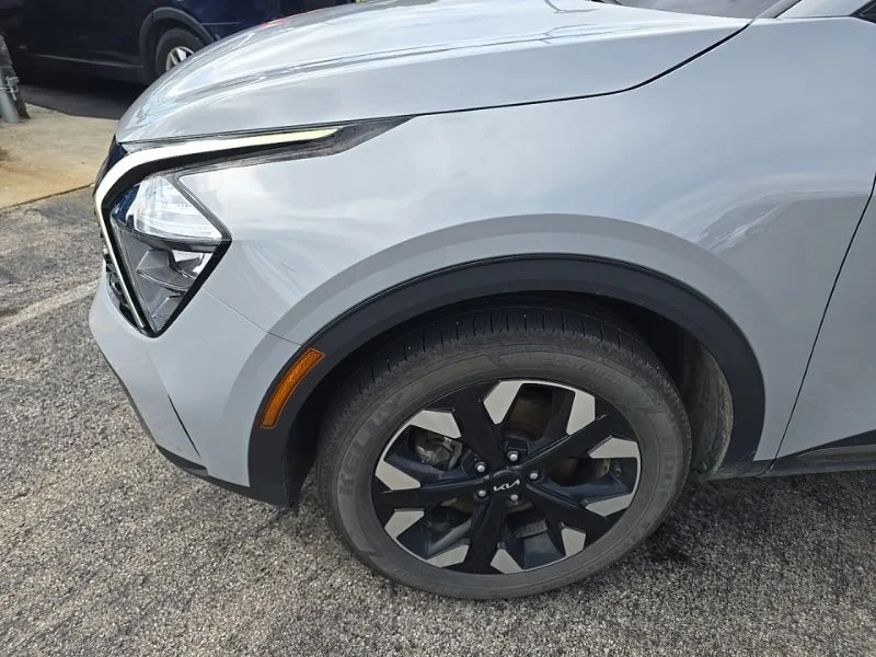 Used 2023 Gray Kia X-Line image 10