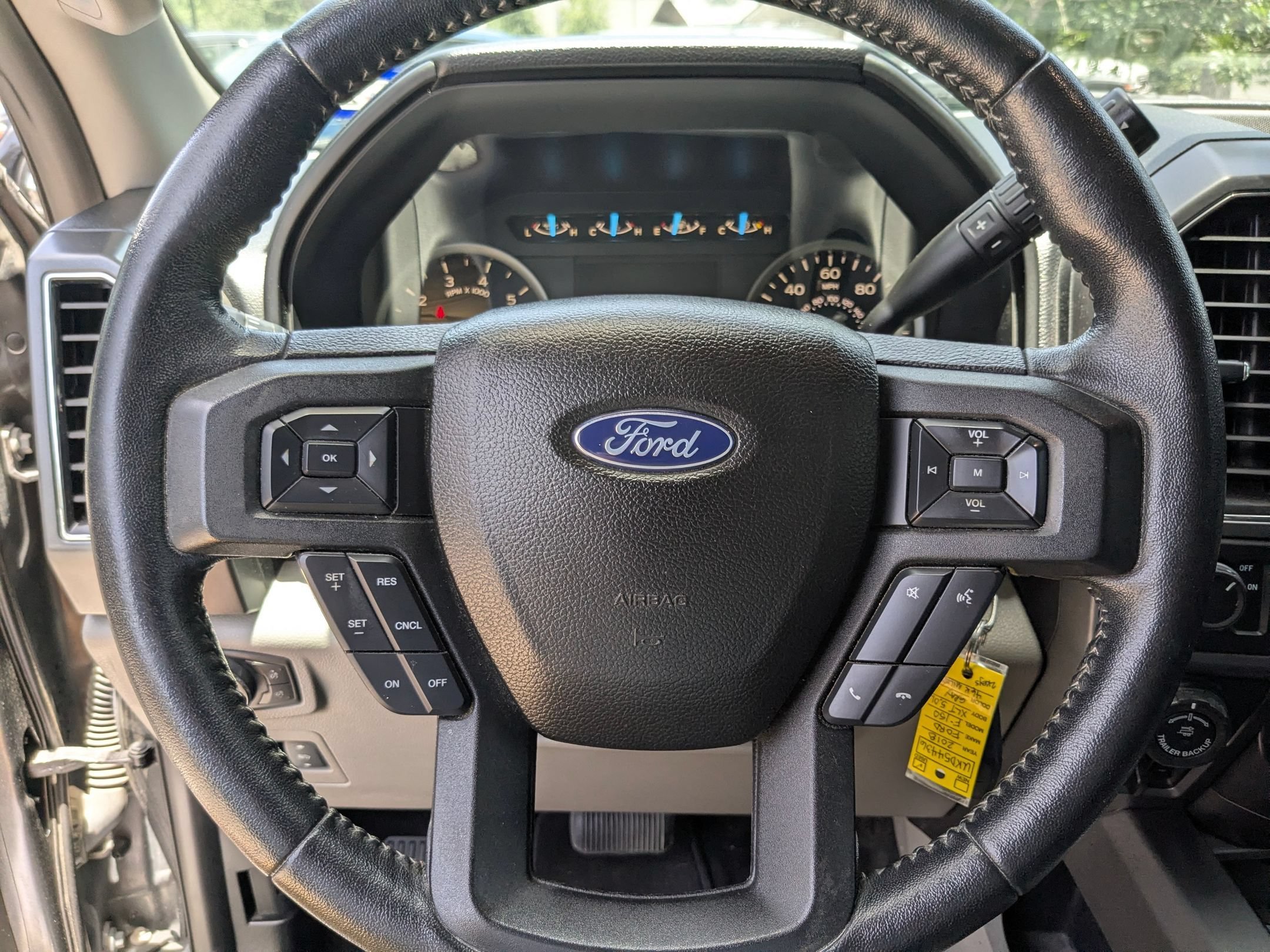 Used 2018 Magnetic Ford XLT image 13