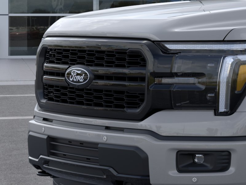 New 2026 Avalanche Ford Lariat® image 17