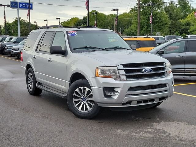 Used 2017 Ingot Silver Ford XLT image 36