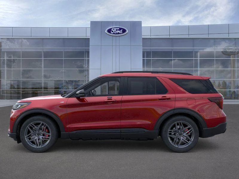 New 2026 Rapid Red Metallic Tinted Clearcoat Ford ST-Line image 3