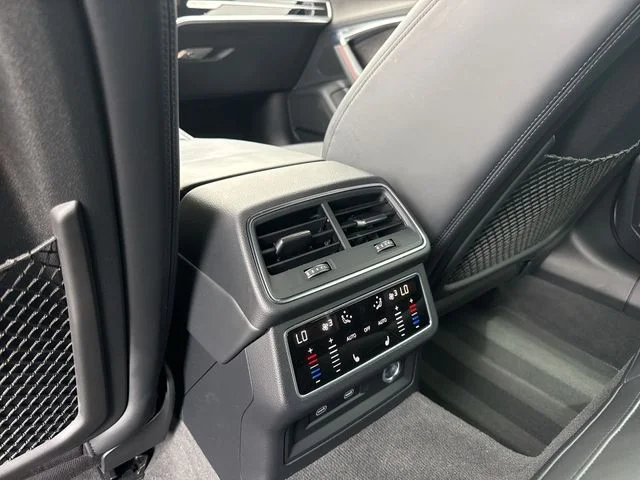 Used 2021 White Audi 4.2 image 20