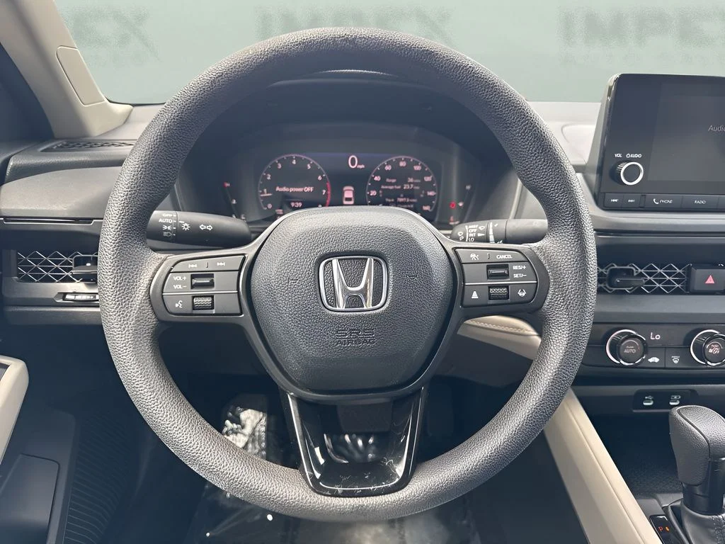 Used 2025 Red Honda LX image 14