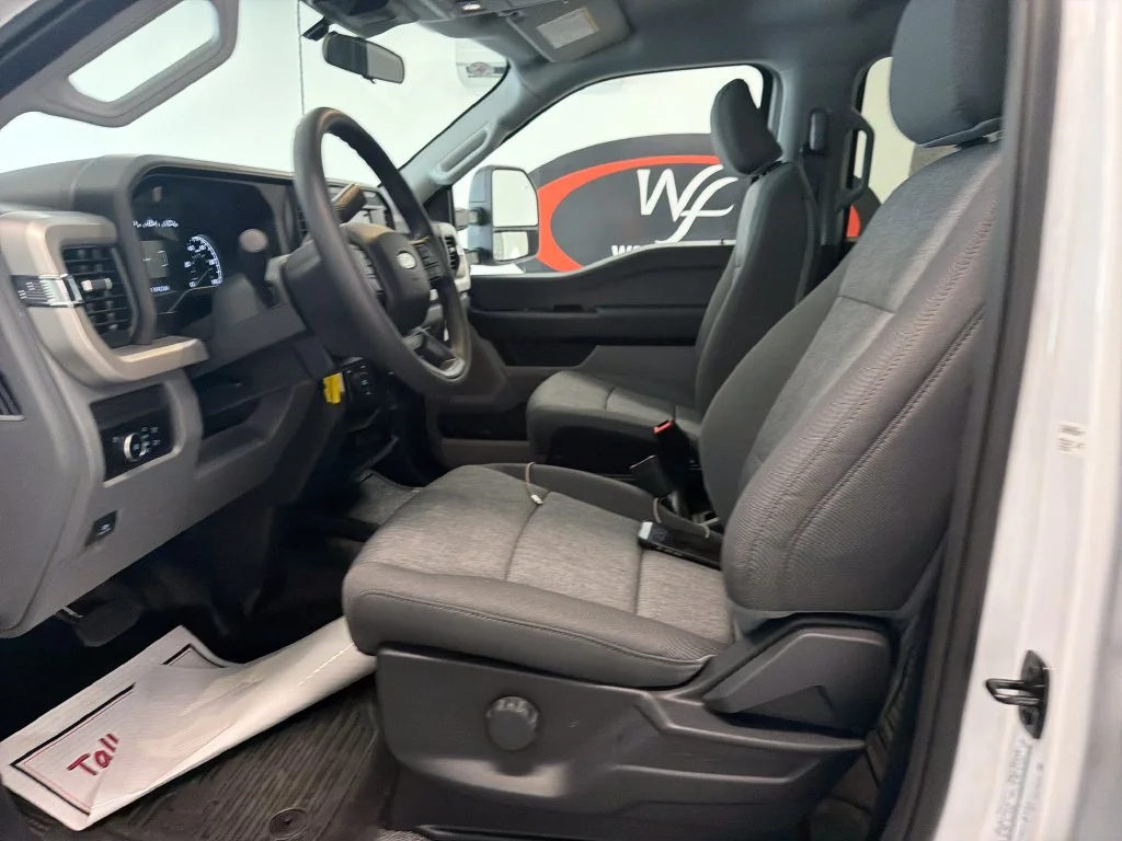 New 2027 Oxford White Ford F-350® XL image 10