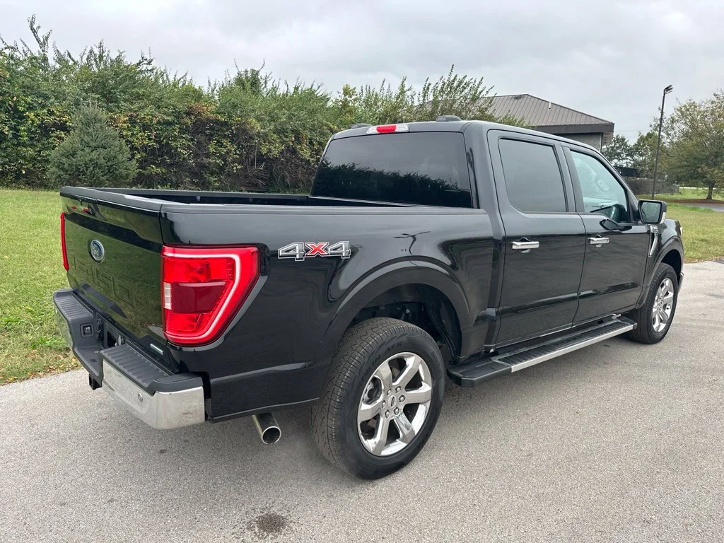 Used 2023 Black Metallic Ford XLT image 10