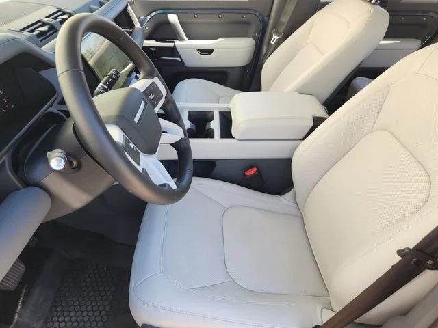 Used 2026 Blue Land Rover S image 13