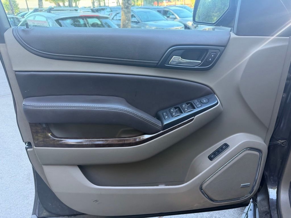 Used 2016 Tungsten Metallic Chevrolet LT image 10