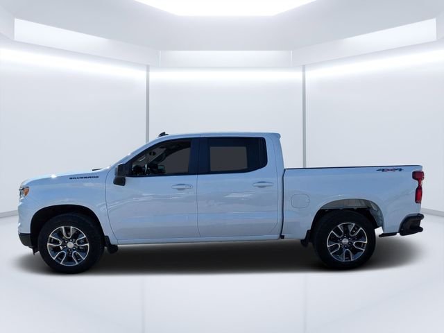 Used 2024 White Chevrolet LT image 6