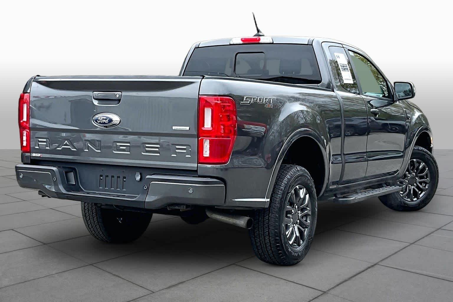 Used 2019 Magnetic Metallic Ford LARIAT image 13