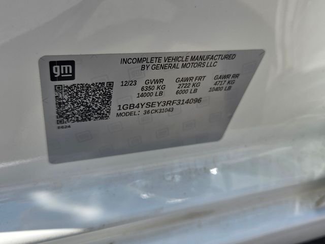 Used 2024 White Chevrolet Work Truck image 18