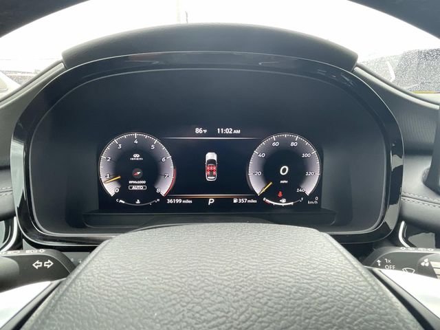 Used 2023 Black INFINITI LUXE image 14
