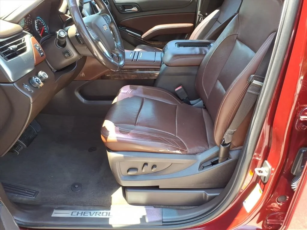 Used 2017 Red Chevrolet Premier image 13