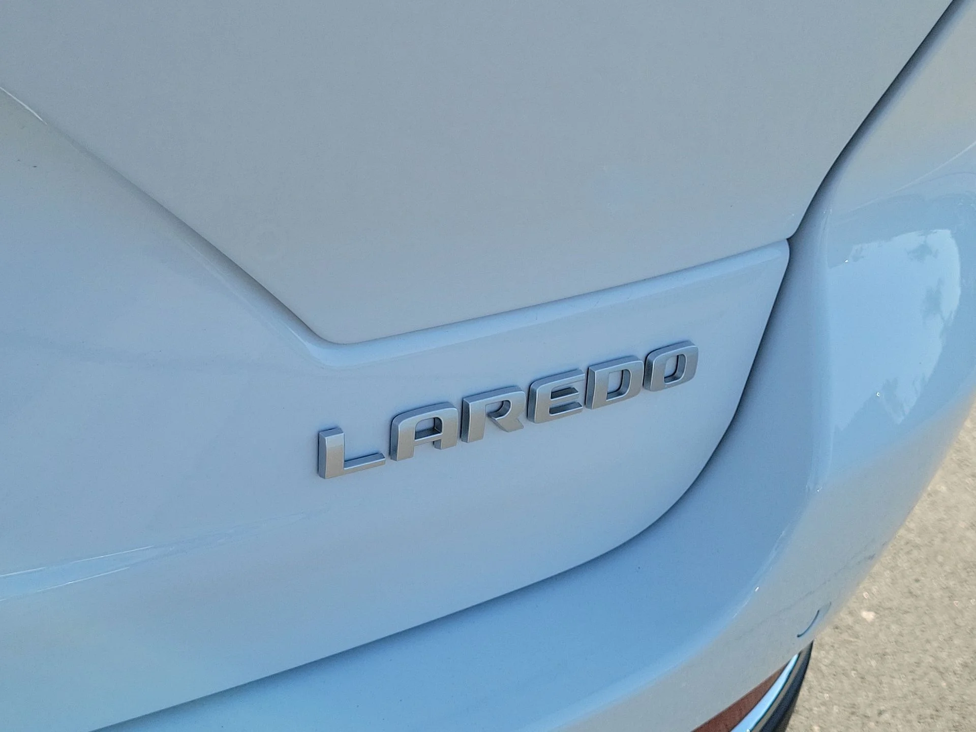 New 2026 White Jeep Laredo X image 20
