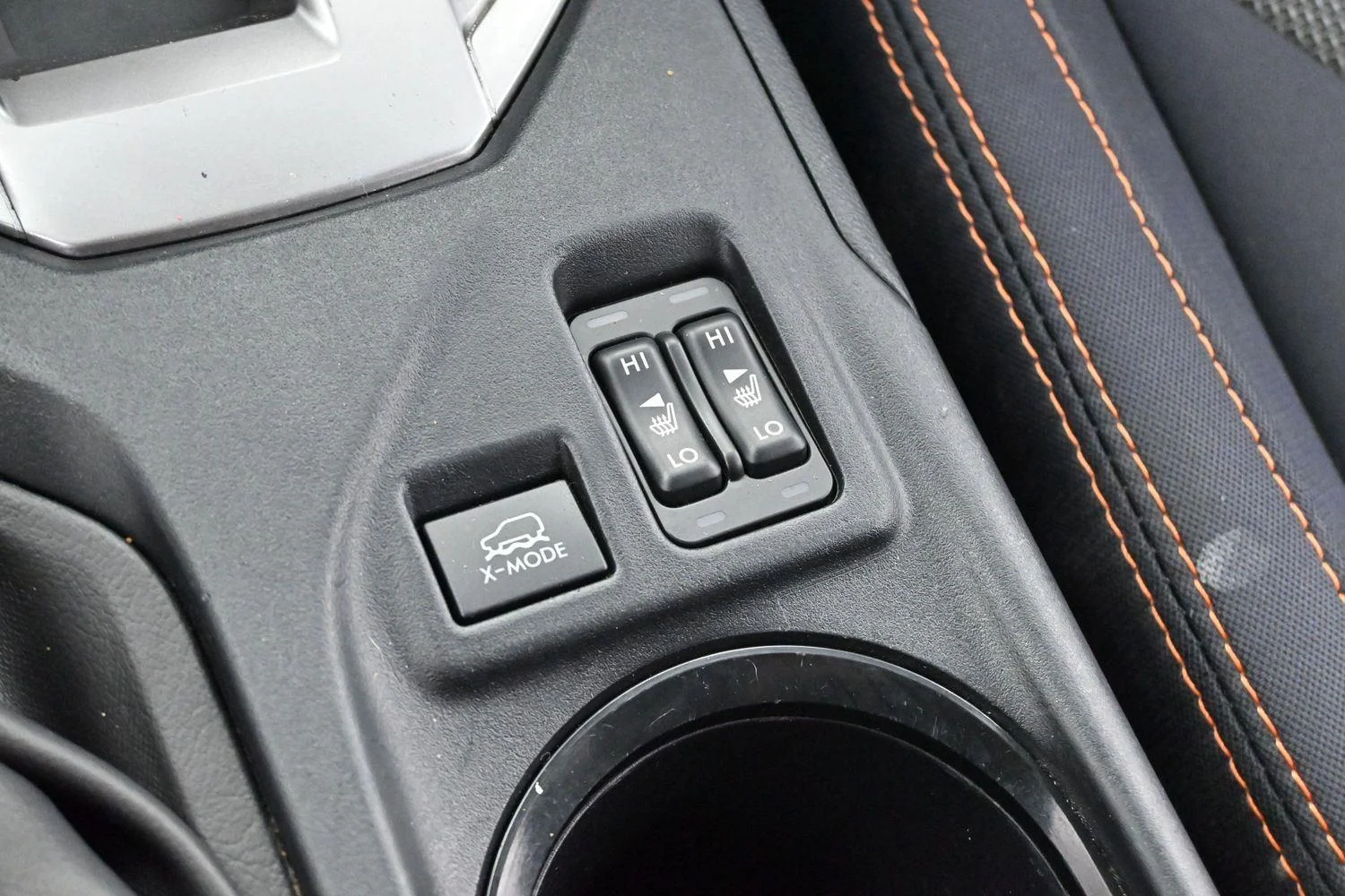 Used 2020 Ice Silver Metallic Subaru Premium image 19
