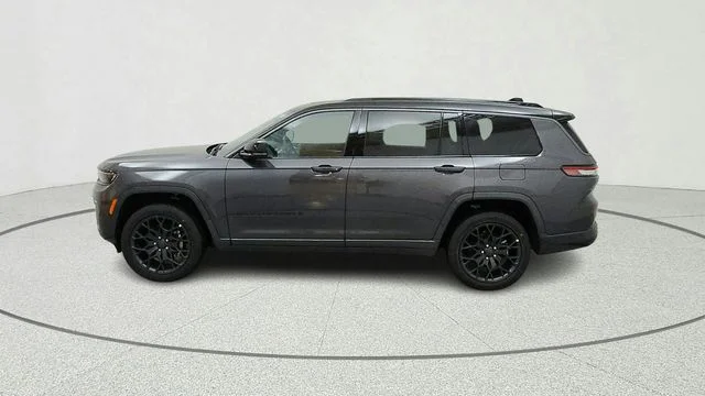 New 2026 Baltic Gray Metallic Clear-Coat Exterior Paint Jeep Summit image 5