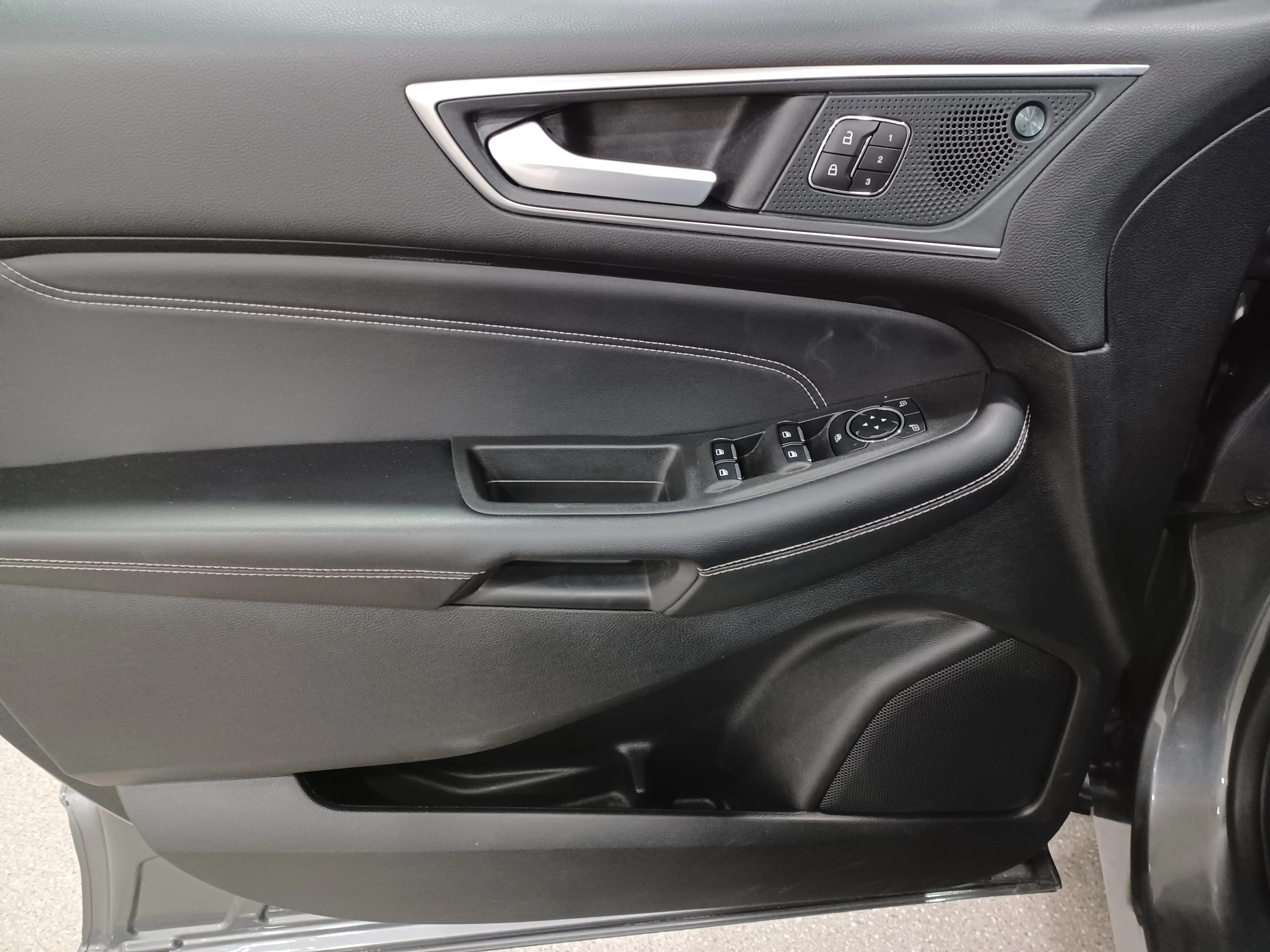 Certified Used 2024 Carbonized Grey Metallic Ford Titanium AWD*Remote Start | Nav | Htd Leather | Blind Spot Detection | Park Assist | Bang & Olufsen® image 8