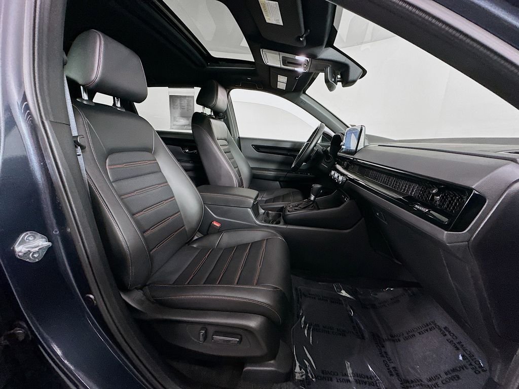 Certified Used 2025  Honda Sport Touring image 31