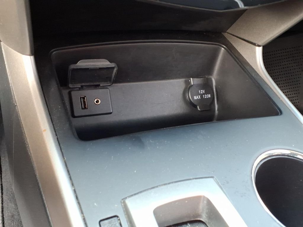 Used 2015 Super Black Clearcoat Nissan 2.5 SV image 8