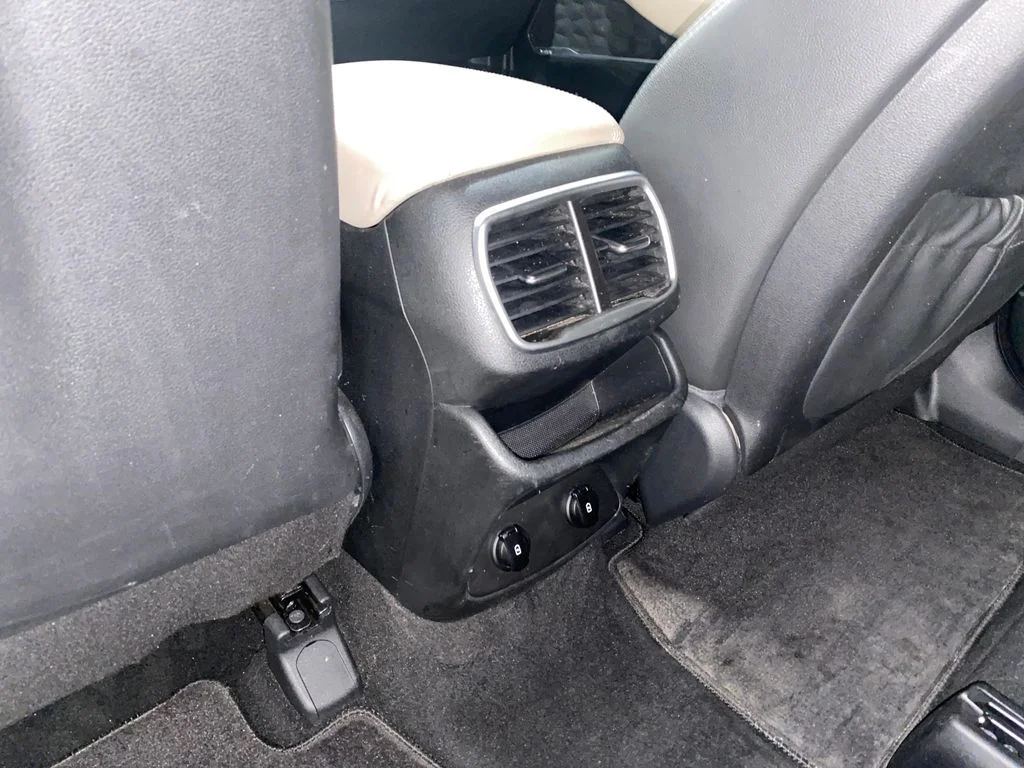Used 2019 Red Hyundai Limited image 13