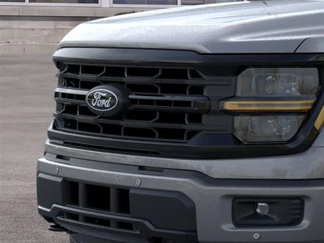 New 2026 Carbonized Gray Metallic Ford XLT image 17