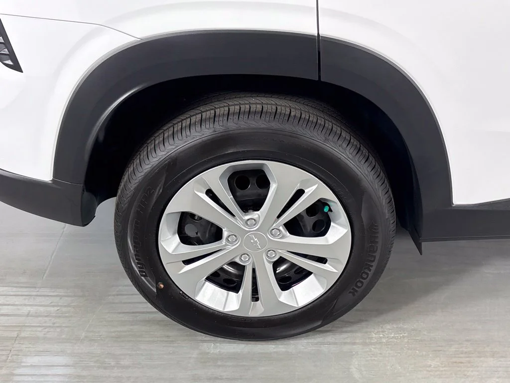 2026 Chevrolet Trax LS - Photo 12