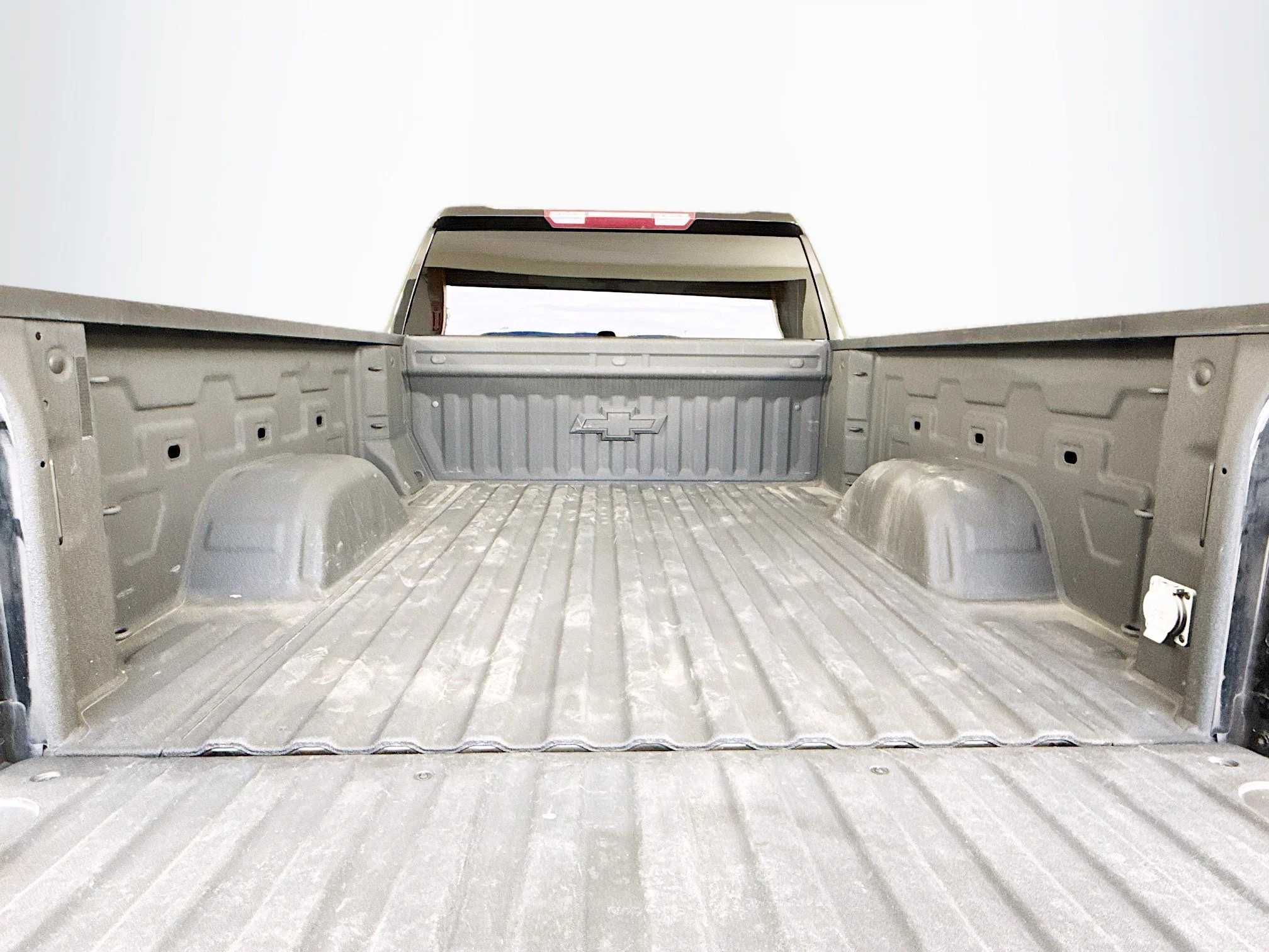 Used 2021 BLACK Chevrolet Custom image 26