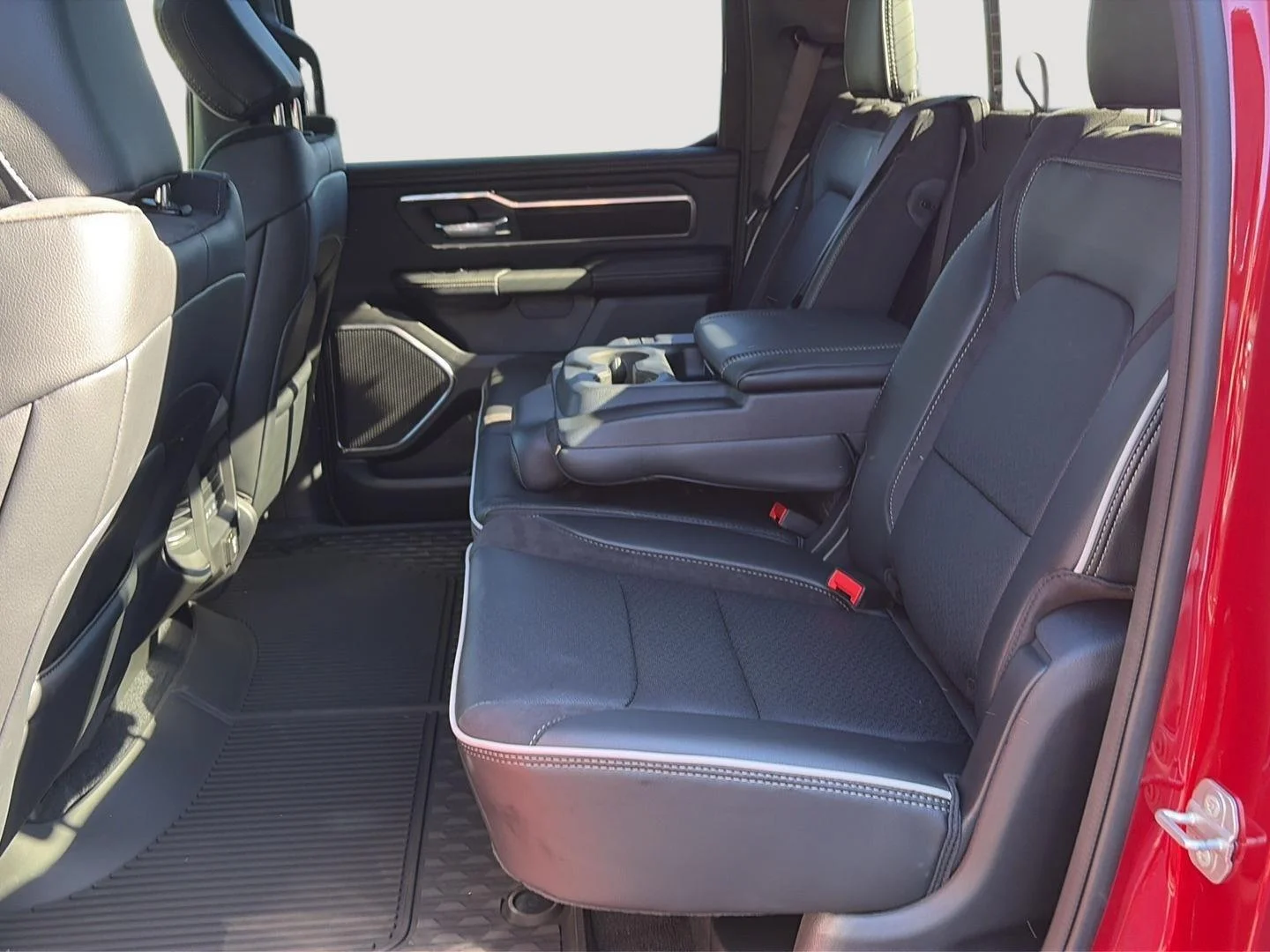 New 2027 Molten Red Pearl-Coat Exterior Paint RAM Laramie image 37