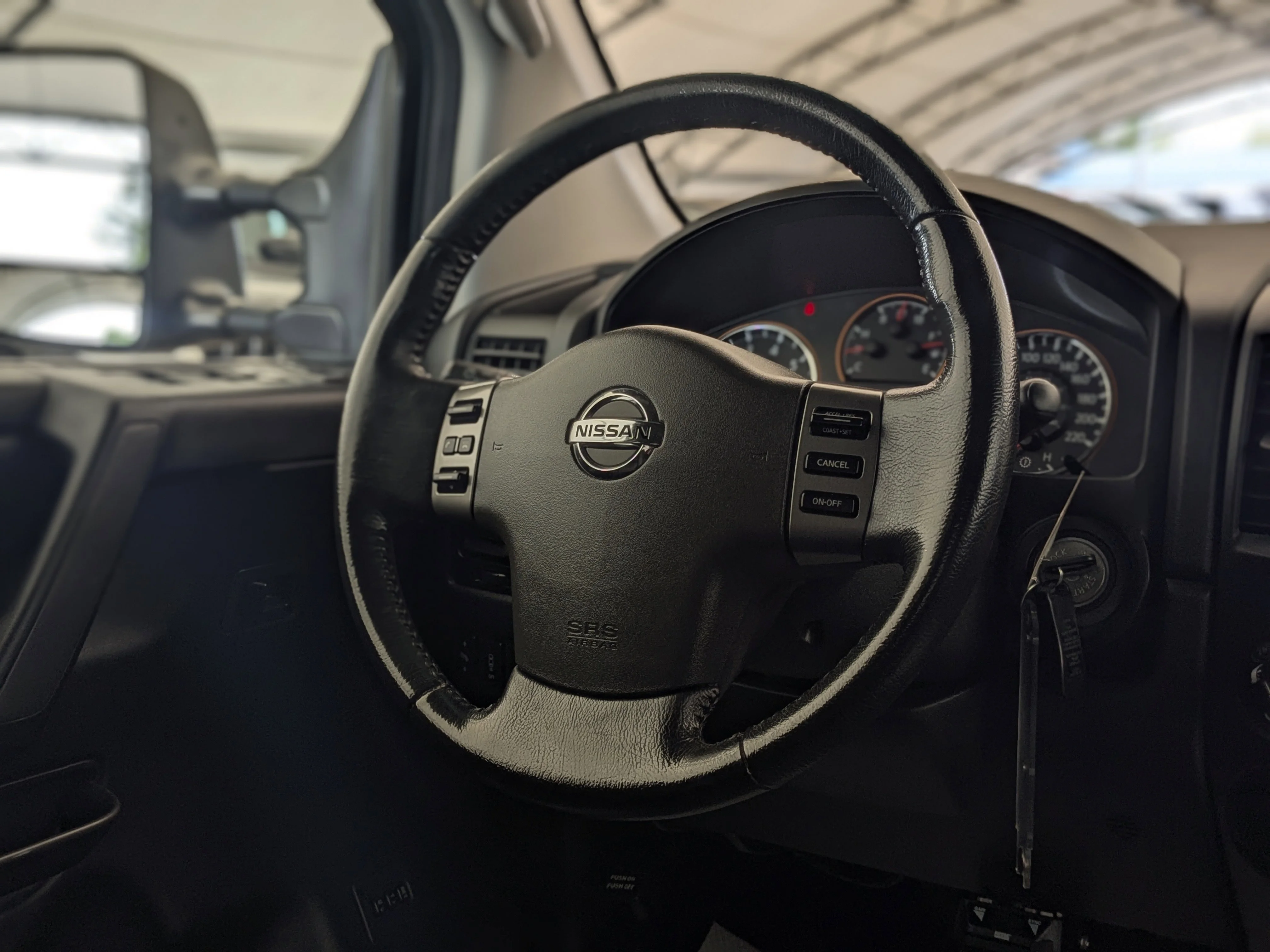 Used 2010 Silver Nissan XE image 16