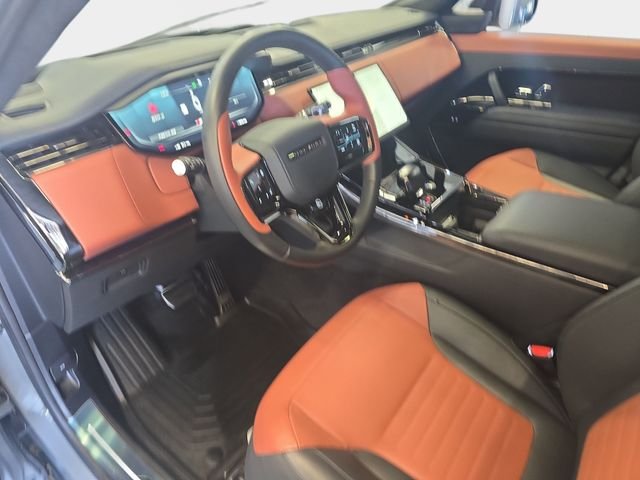 Certified Used 2025 Gray Land Rover SV Edition Two image 19