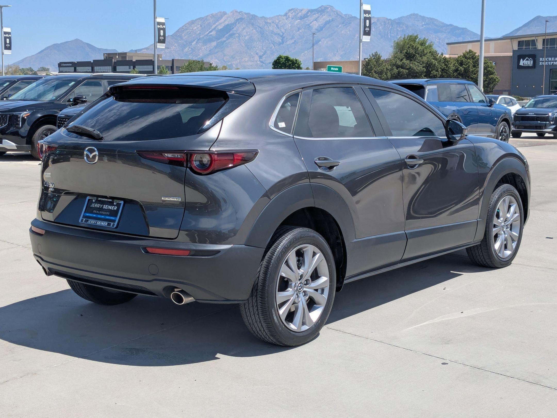 Certified Used 2021 Machine Gray Metallic Mazda Select image 6