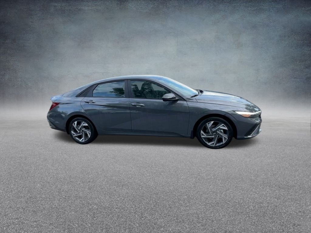 Certified Used 2025 Ecotronic Gray Hyundai SEL Sport image 26