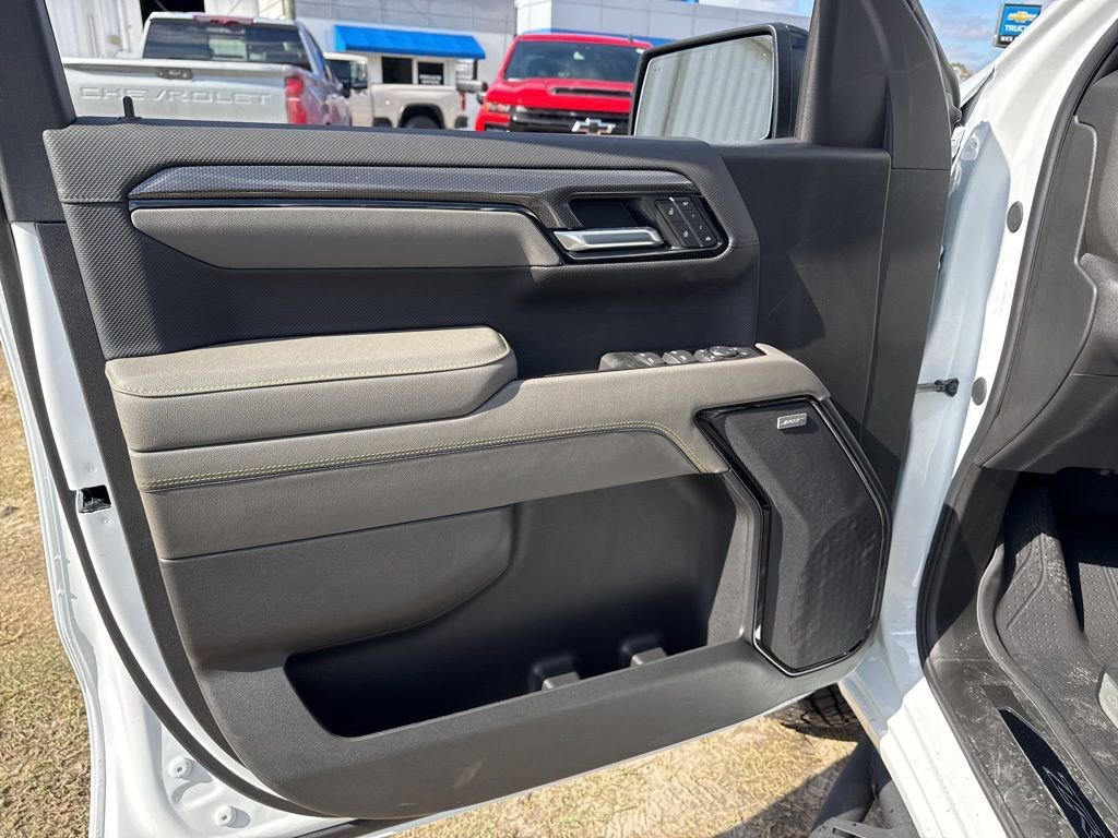 2026 Chevrolet Silverado 1500 ZR2 - Photo 15