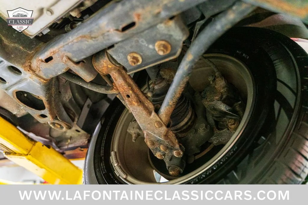 Used 2000 Red Cadillac ETC image 99