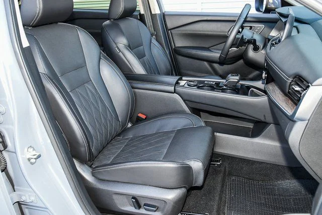 2024 Nissan Rogue Platinum - Photo 28