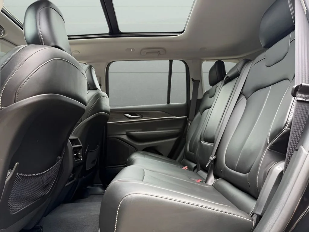 Used 2023 Black Jeep Limited image 38