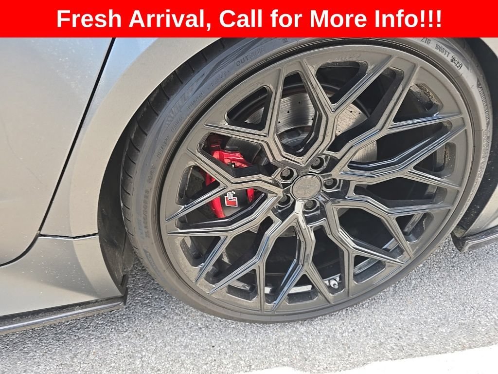 Used 2021  Audi 4.0 TFSI quattro image 31