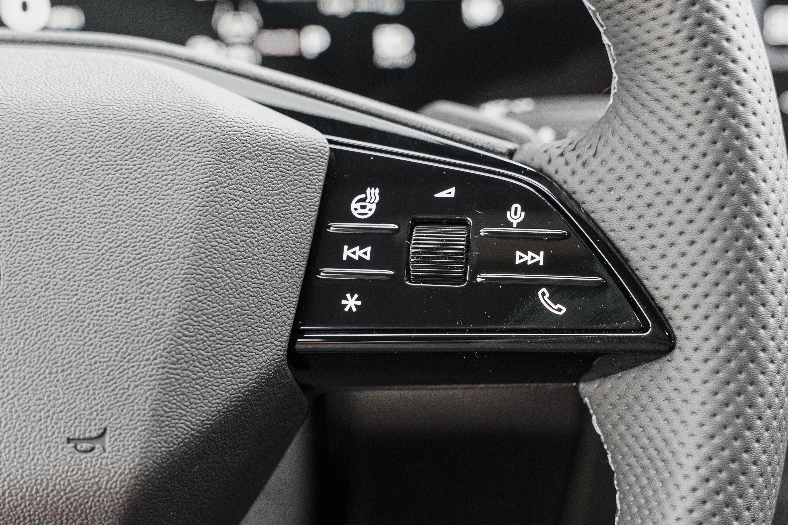 New 2026 DAYTONA GRAY Audi Premium Plus image 19