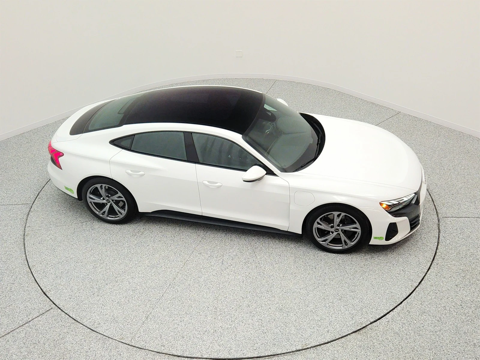 Used 2023 Ibis White Audi Premium Plus quattro image 24