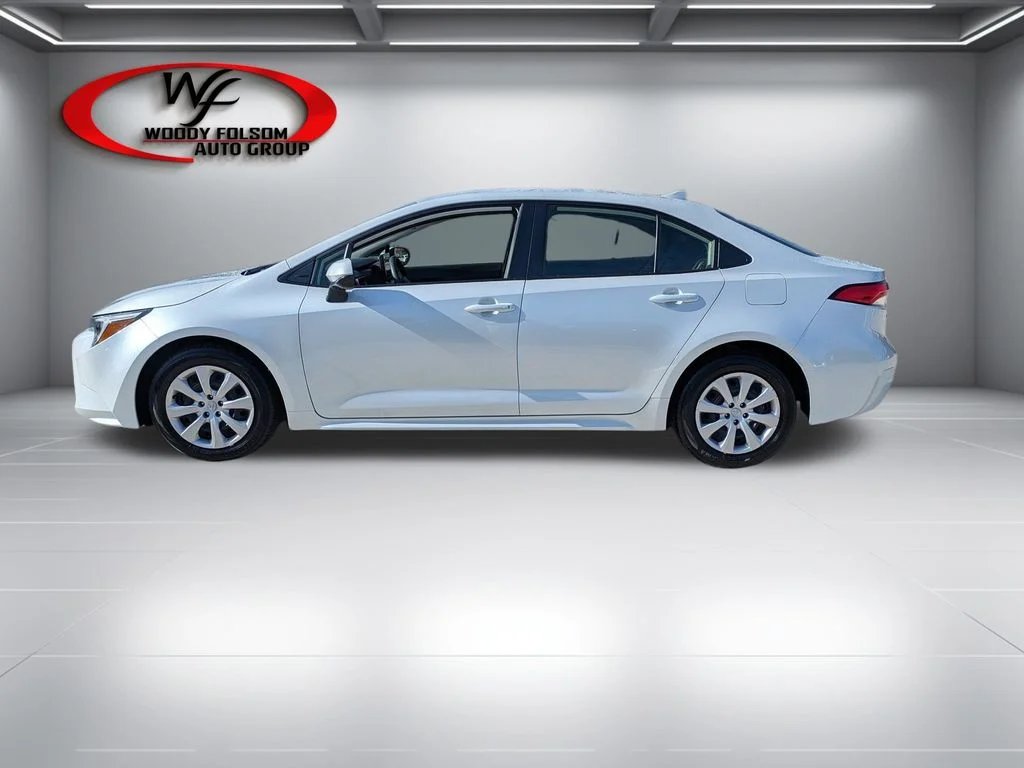 Used 2025 Beige Toyota LE image 8