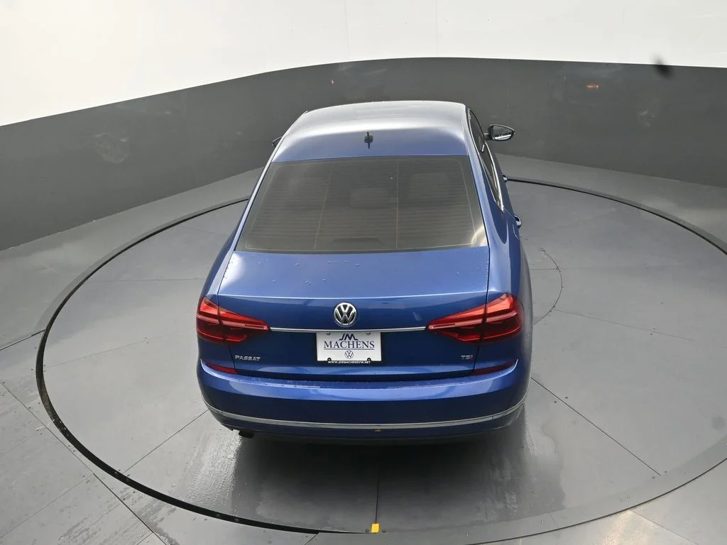 Used 2017 Blue Volkswagen 1.8T S image 20