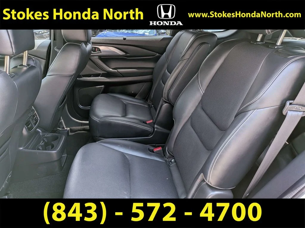 Used 2020 White Mazda Grand Touring image 18