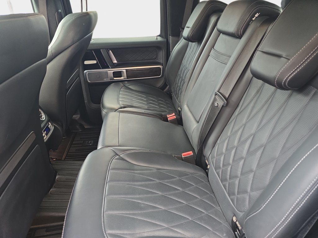 Used 2022 Blue Mercedes-Benz G 63 AMG® image 17