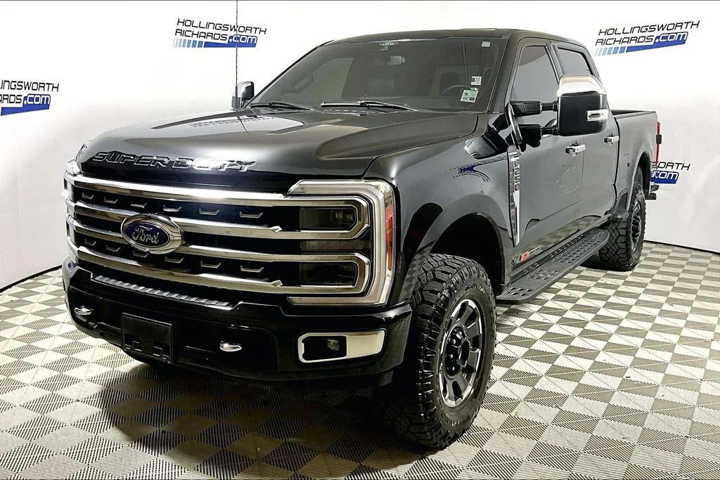 2024 Ford F-250 Platinum 4x4 Crew Cab 8' Box's photo
