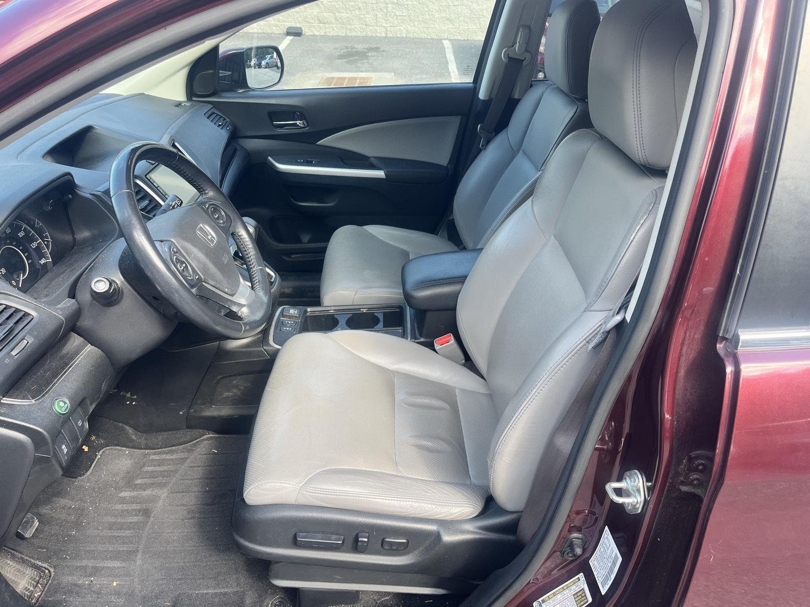 Used 2015  Honda EX-L image 17