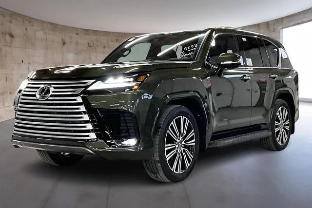 New 2026 Nori Green Pearl Lexus Luxury image 2