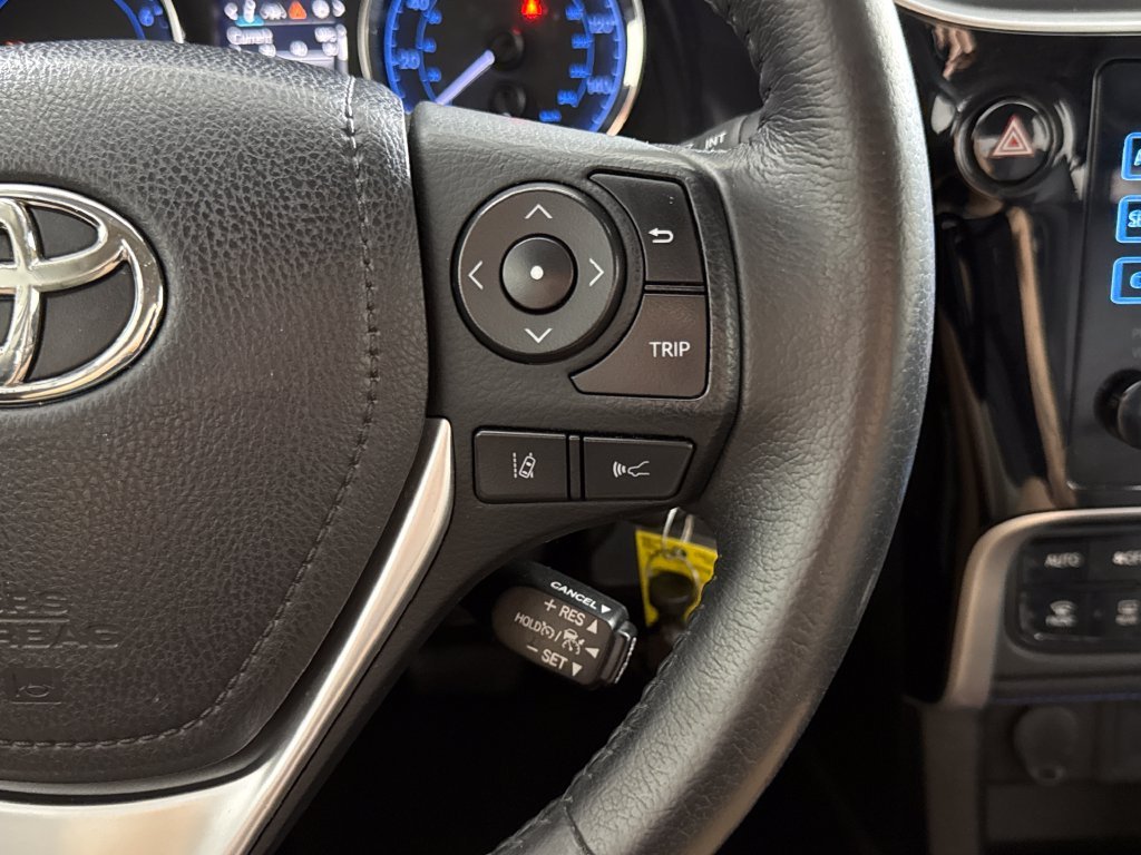 2019 Toyota Corolla SE - Photo 14
