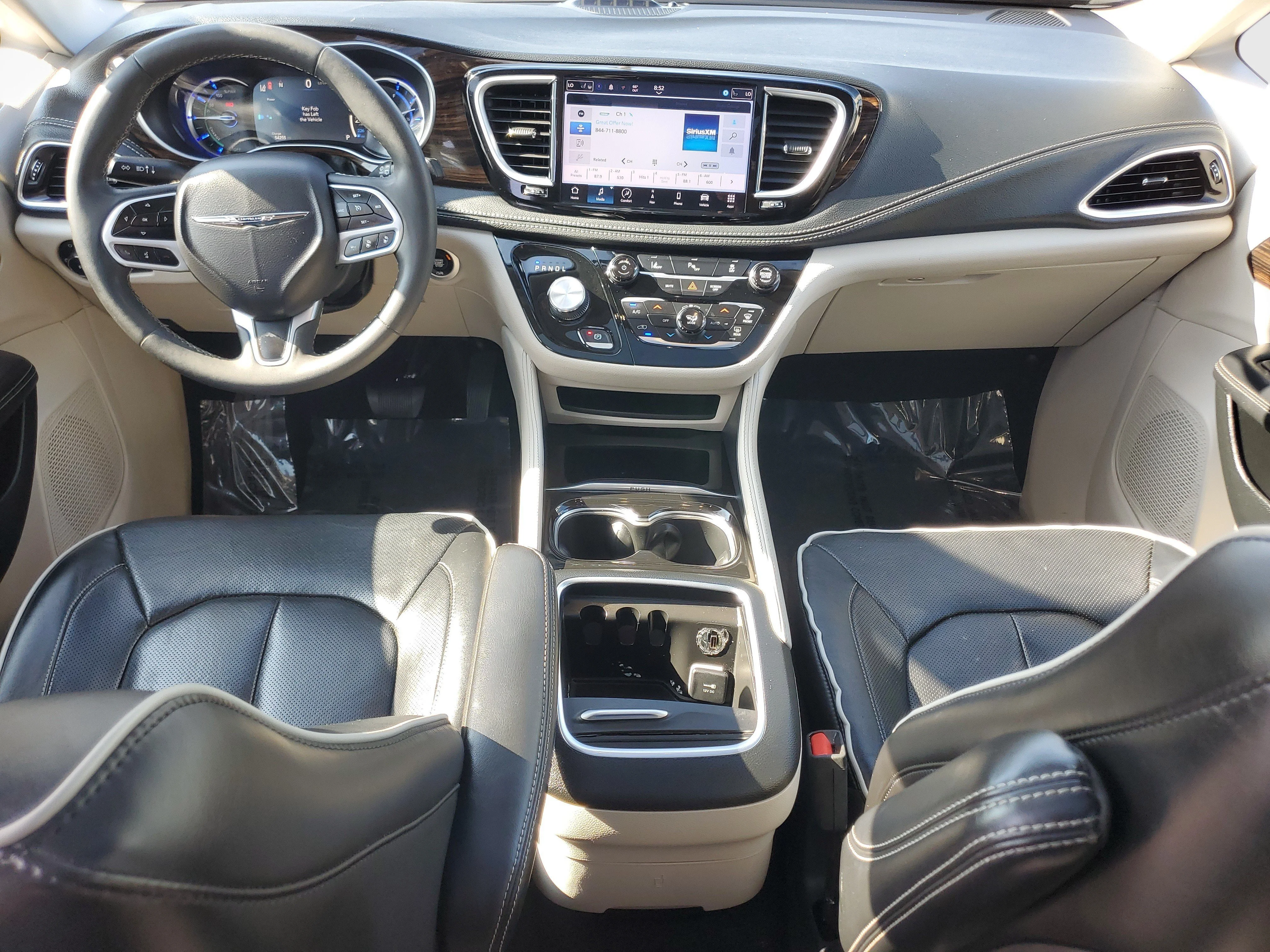Used 2023 Black Chrysler Limited image 18