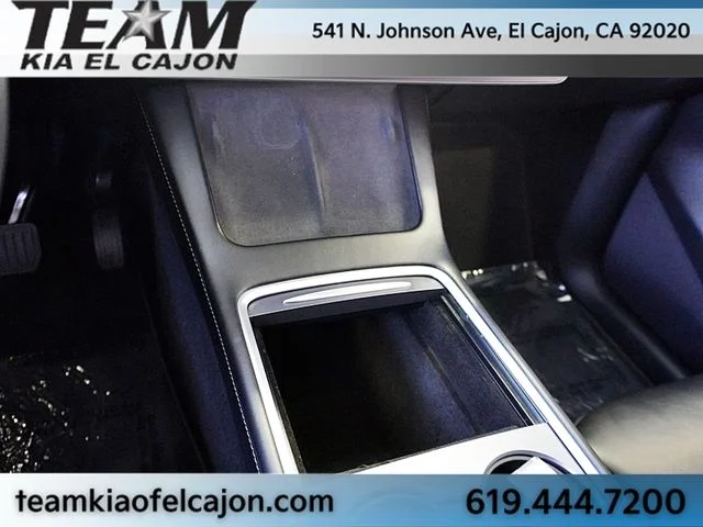 Used 2022  Tesla Long Range image 35