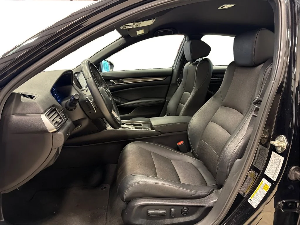 Used 2019 Black Honda Sport image 9